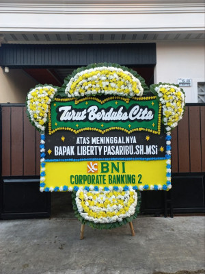 Papan Bunga Duka di Tegal S Mandala Ii